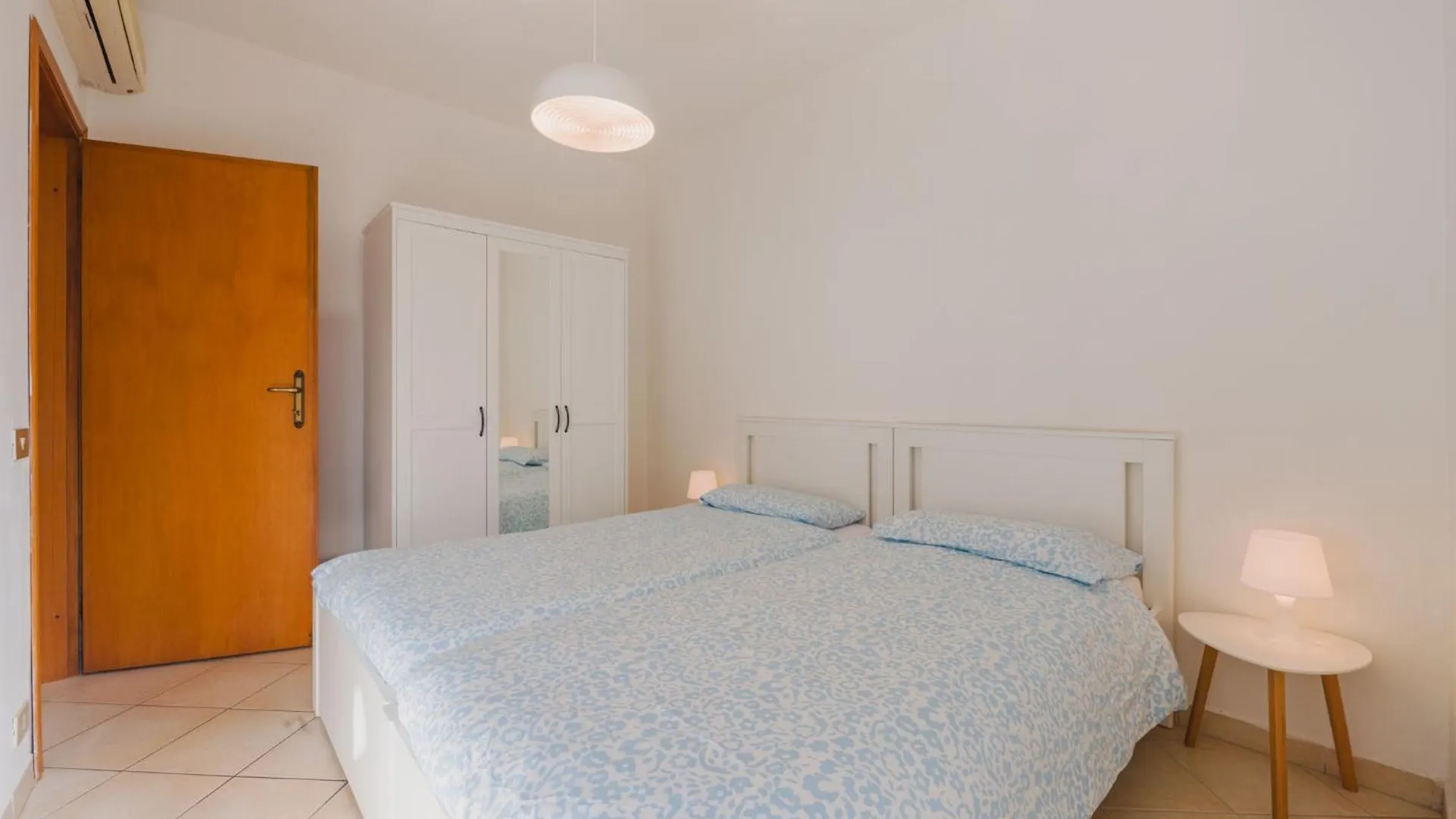 Apartment Appartamento Scirocco By Interhome Viareggio