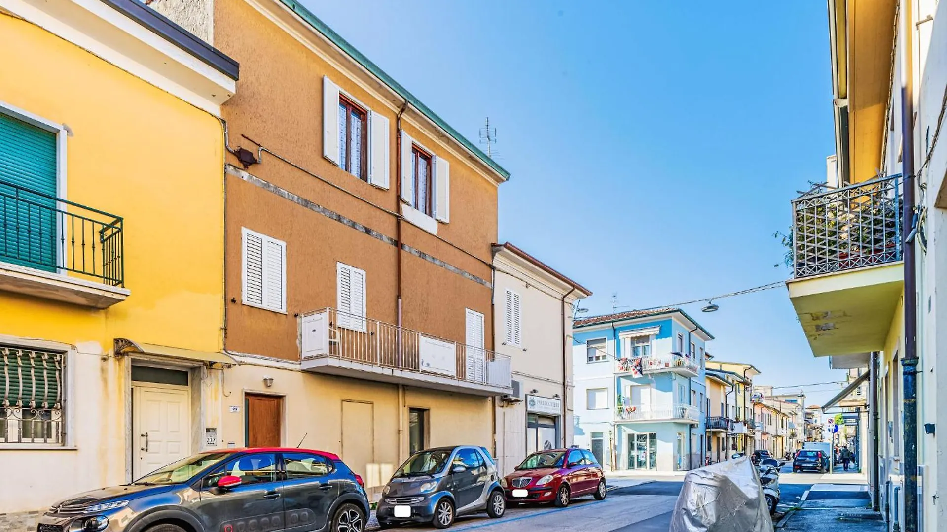 Apartment Appartamento Scirocco By Interhome Viareggio